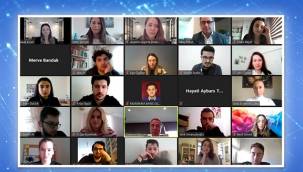 Anadolu Sigorta, Gençlik Senatosu Programı ile Yeni Neslin Beklentilerini Dinliyor