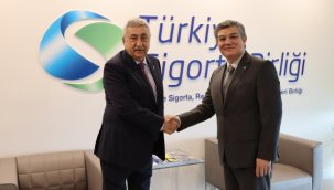 TSB ve TESK iş birliği ile “Esnafa Sigorta Eğitimi”