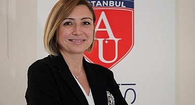 Sıcak Havalarda KALBİMİZİ korumanın yolları - Altınbaş Üniversitesi Tıp Fakültesi Prof. Dr. Esen!
