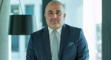Sigorta şirketleri ''inovatif hizmetlere ve güvenliğe yatırım yaparak büyüyebilir''